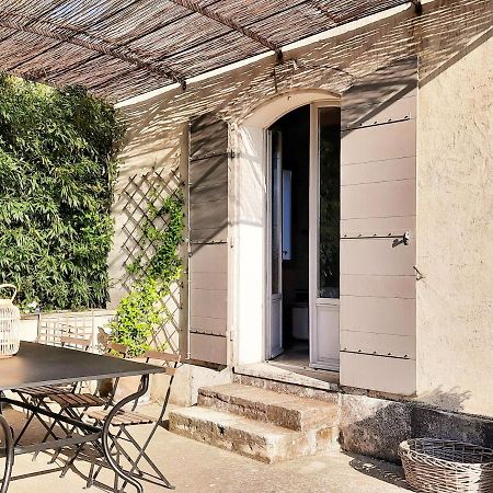 La Villa L Orangerie Vallabrègues Εξωτερικό φωτογραφία