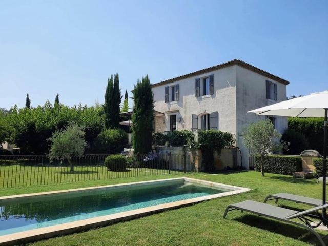 La Villa L Orangerie Vallabrègues Εξωτερικό φωτογραφία