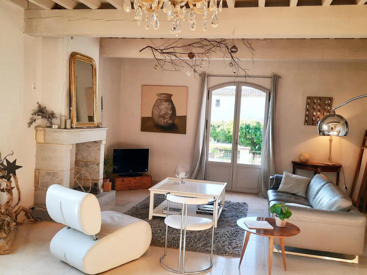 La Villa L Orangerie Vallabrègues Εξωτερικό φωτογραφία